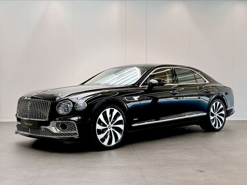 Gebraucht Bentley Flying Spur 551 PS (405 kW) 2024 Schwarz Limousine