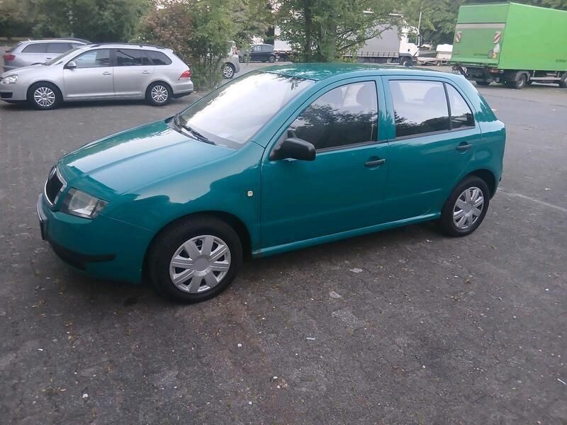 Blau Gebraucht 2004 Skoda Fabia Kleinwagen | 1.000 € (Fairer Preis) - Bild 1/4