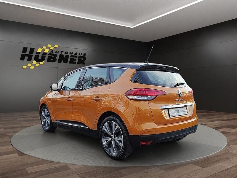 Gebraucht Renault Scénic IV Intens 132 PS (97 kW) 2017 Gelb Van / Kleinbus