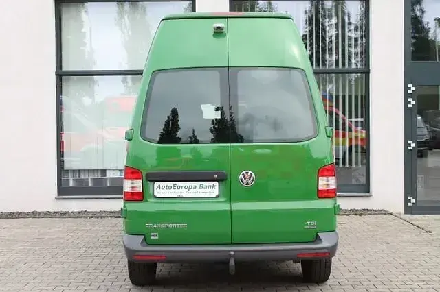 Gebraucht VW Transporter 114 PS (83 kW) 2013 Grün Van