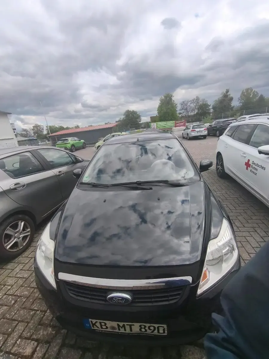 Gebraucht Ford Focus 101 PS (74 kW) 2008 Schwarz Kombi