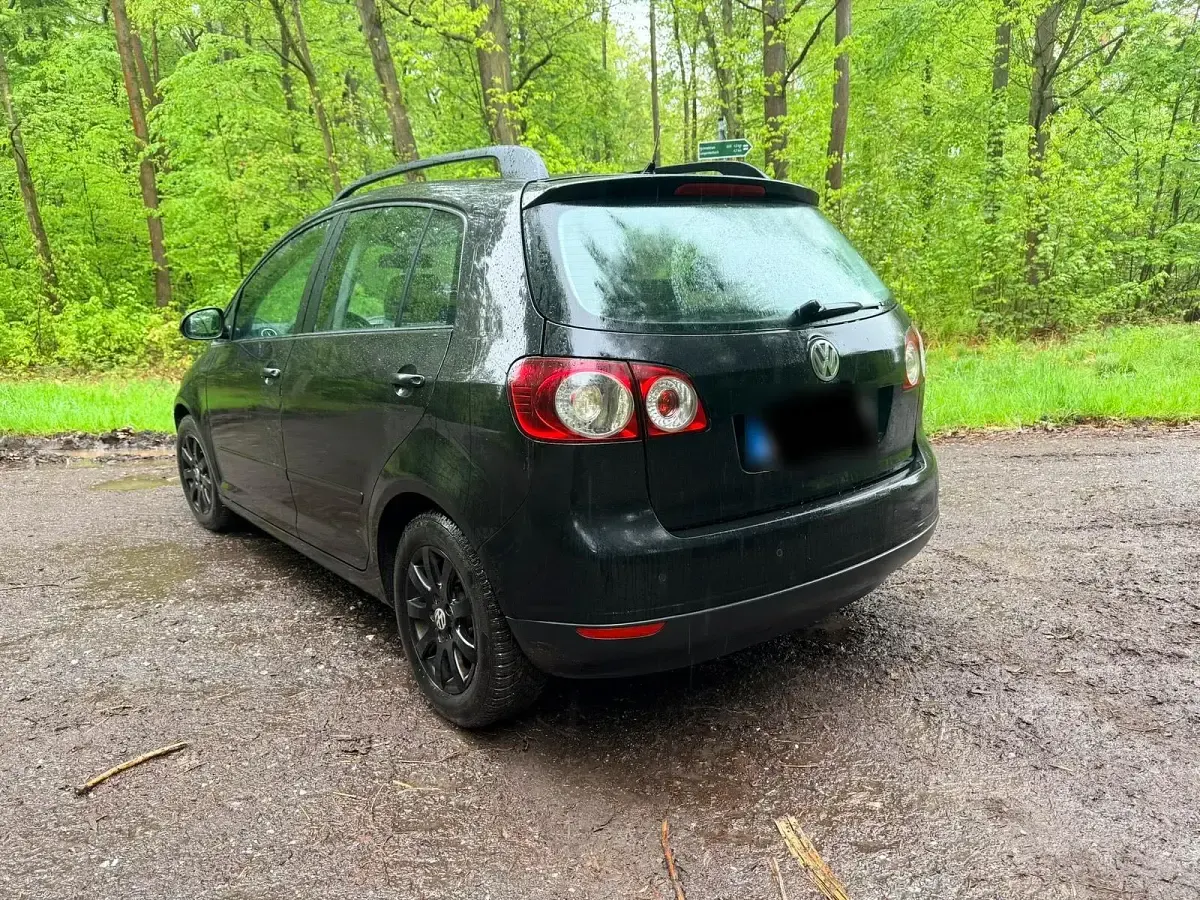 Gebraucht VW Golf V 140 PS (102 kW) 2008 Schwarz Kleinwagen