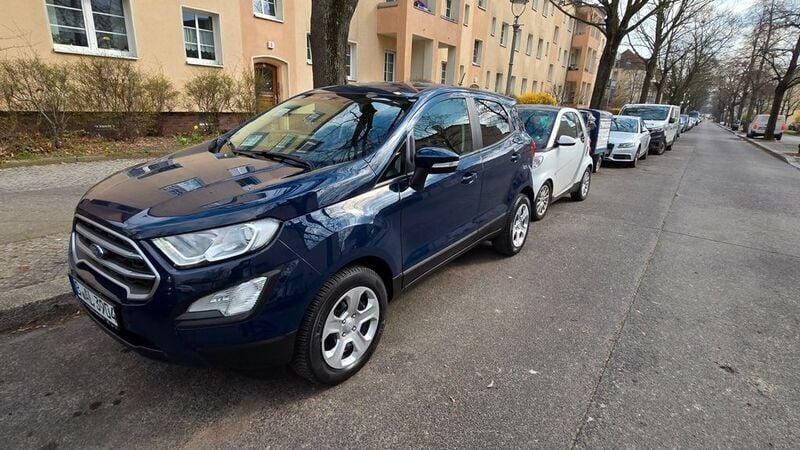 Blau Gebraucht 2018 Ford Ecosport Trend SUV | 9.799 € (Superpreis) - Bild 1/4
