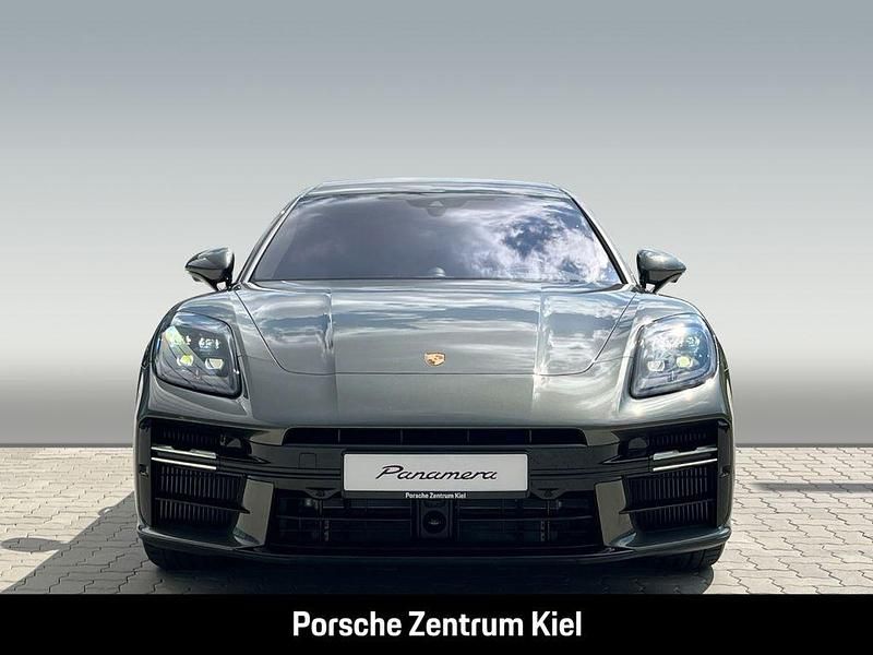 Neu Porsche Panamera 470 PS (345 kW) 2025 Aventuringrünmetallic Kleinwagen