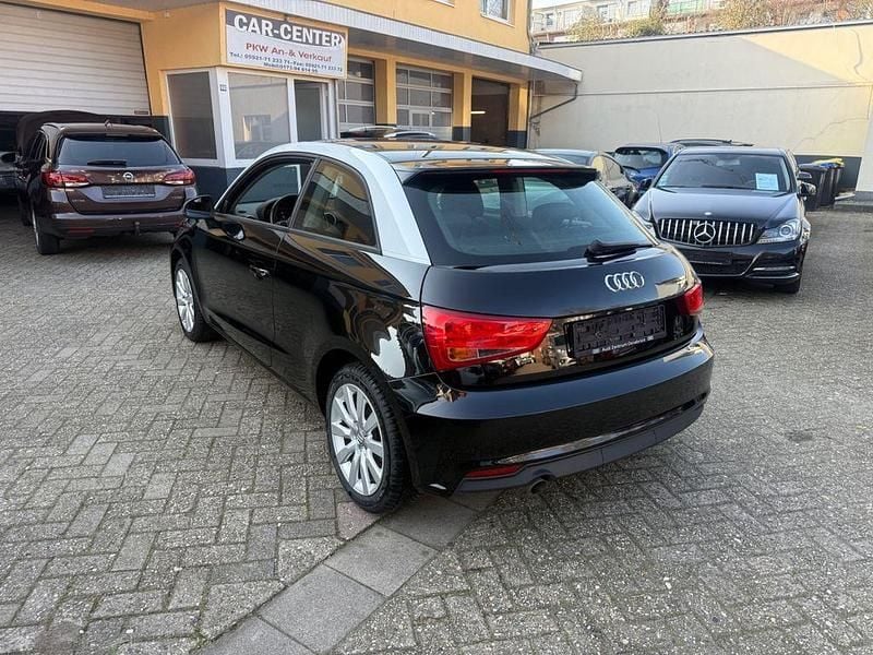 Gebraucht Audi A1 Sport 90 PS (66 kW) 2016 Schwarz Kleinwagen