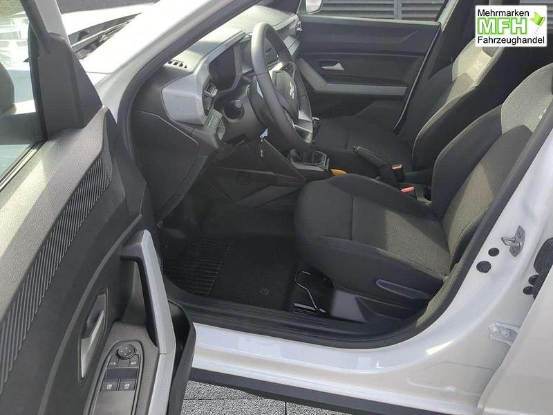 Neu Dacia Duster Essentiel 101 PS (74 kW) 2025 Arktisweiß SUV