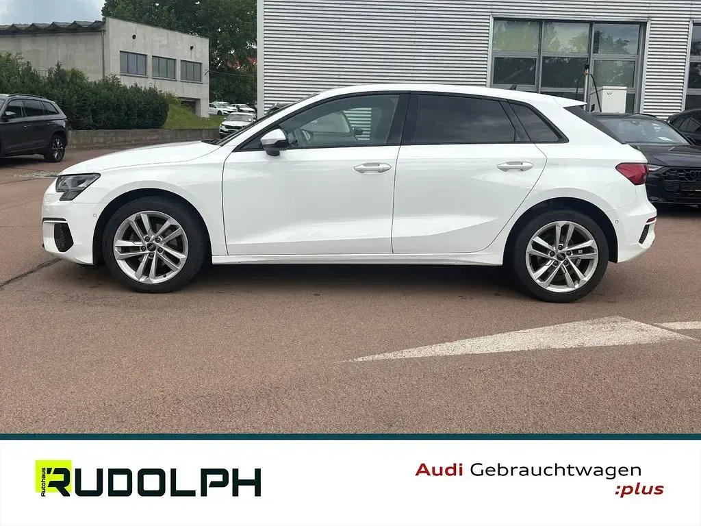 Gebraucht Audi A3 Advanced 116 PS (85 kW) 2023 Ibisweiß Limousine
