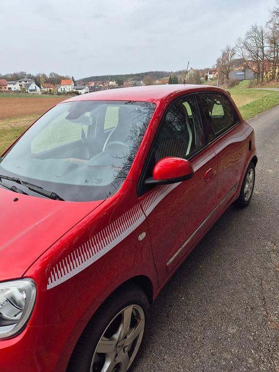 Gebraucht Renault Twingo Intens 73 PS (53 kW) 2020 Rot Kleinwagen