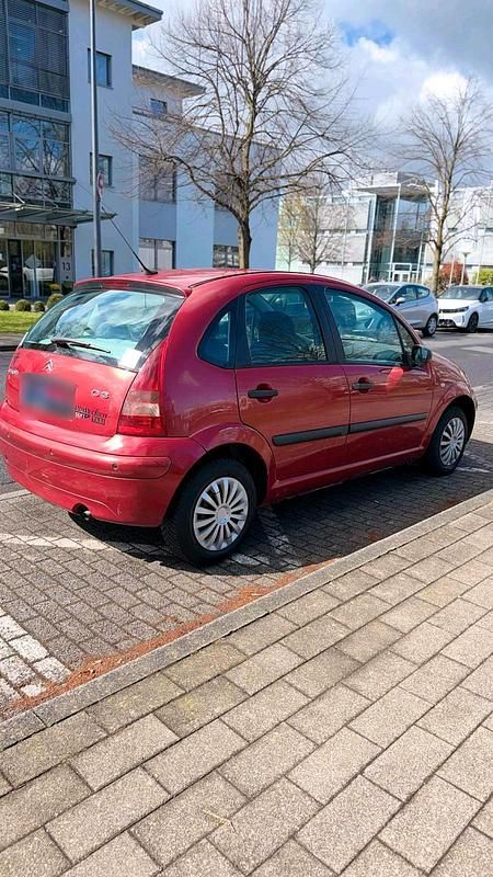 Second-hand Citroën C3 60 CP (44 kW) 2003 Roșu Hatchback