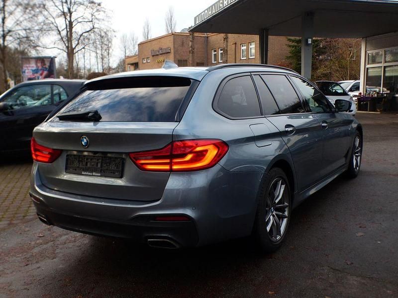 Gebraucht BMW 540 M Sport 320 PS (235 kW) 2018 Blau Kombi