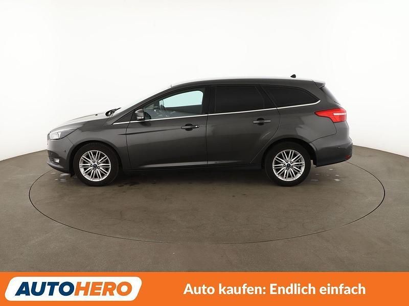 Gebraucht Ford Focus Cool & Connect 125 PS (91 kW) 2018 Grau Kombi