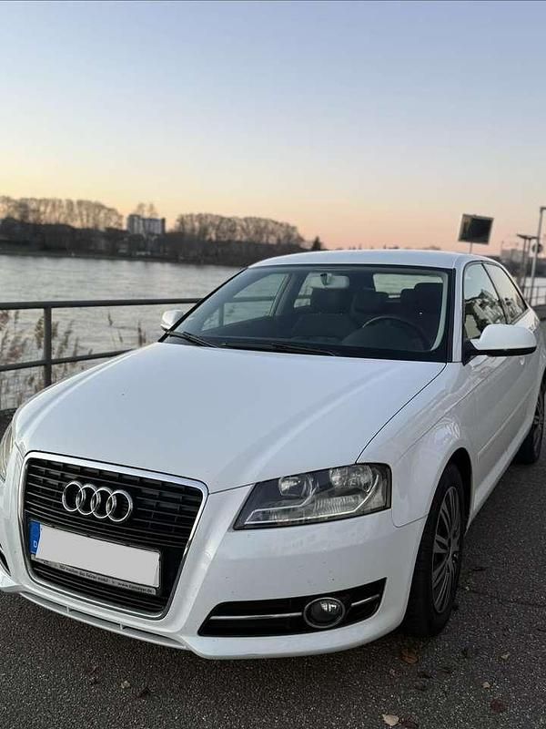 Gebraucht Audi A3 Ambition 102 PS (75 kW) 2011 Kleinwagen