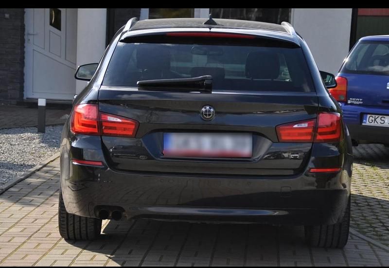 Gebraucht BMW 520 184 PS (135 kW) 2010 Schwarz