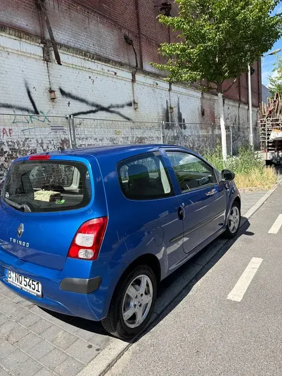 Gebraucht Renault Twingo Authentique 58 PS (42 kW) 2009 Blau Kleinwagen