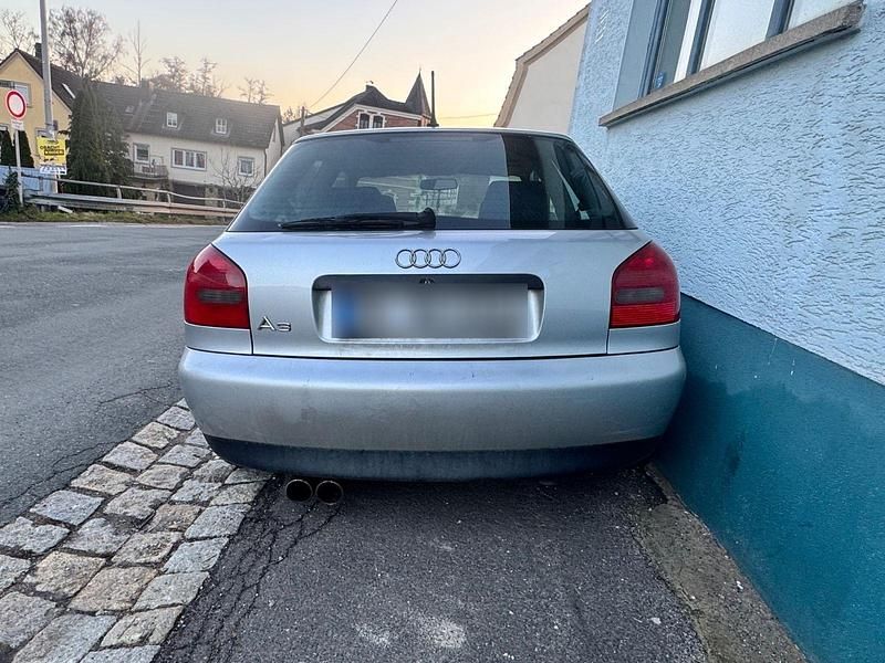 Gebraucht Audi A3 Sport 150 PS (110 kW) 2000 Silber Kleinwagen