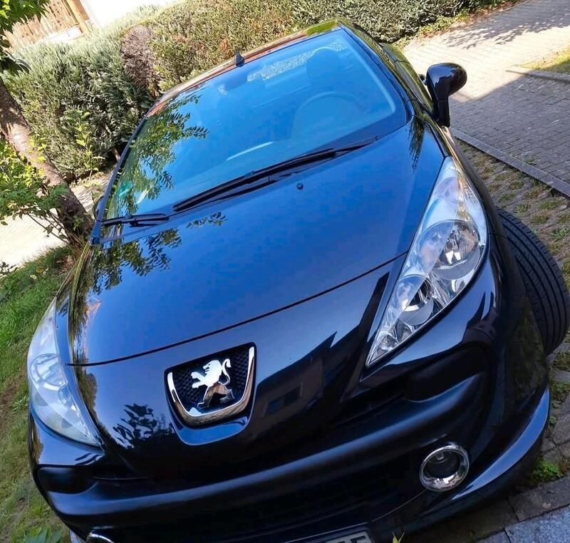 Schwarz Gebraucht 2007 Peugeot 207 CC Cabrio | 1.500 € (Superpreis) - Bild 1/4