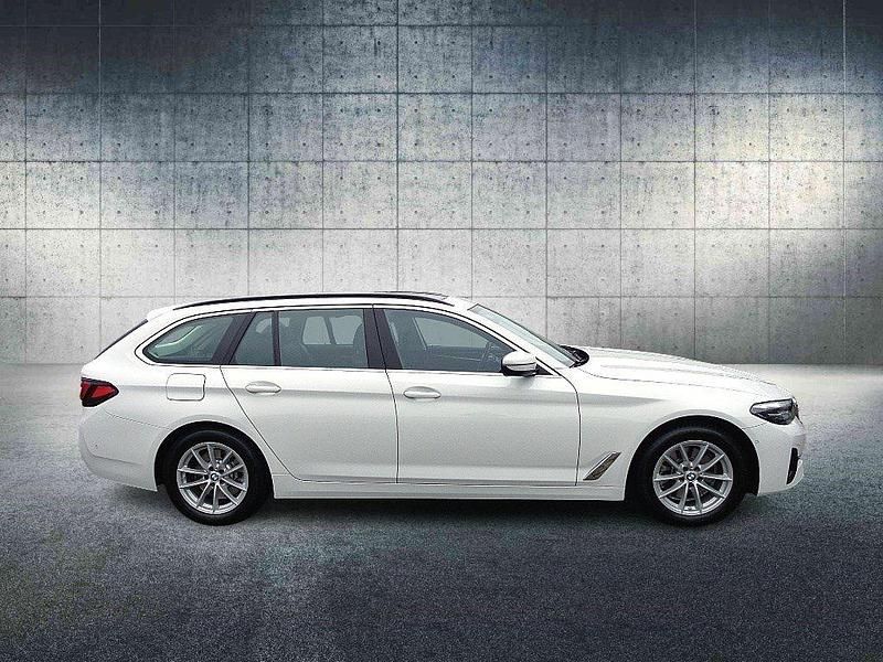 Second-hand BMW 520 184 CP (135 kW) 2022 Alb Break