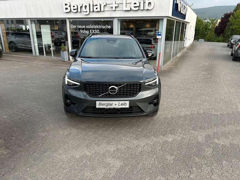 Forest lake Gebraucht 2025 Volvo XC40 Ultra SUV | 48.790 € - Bild 1/4