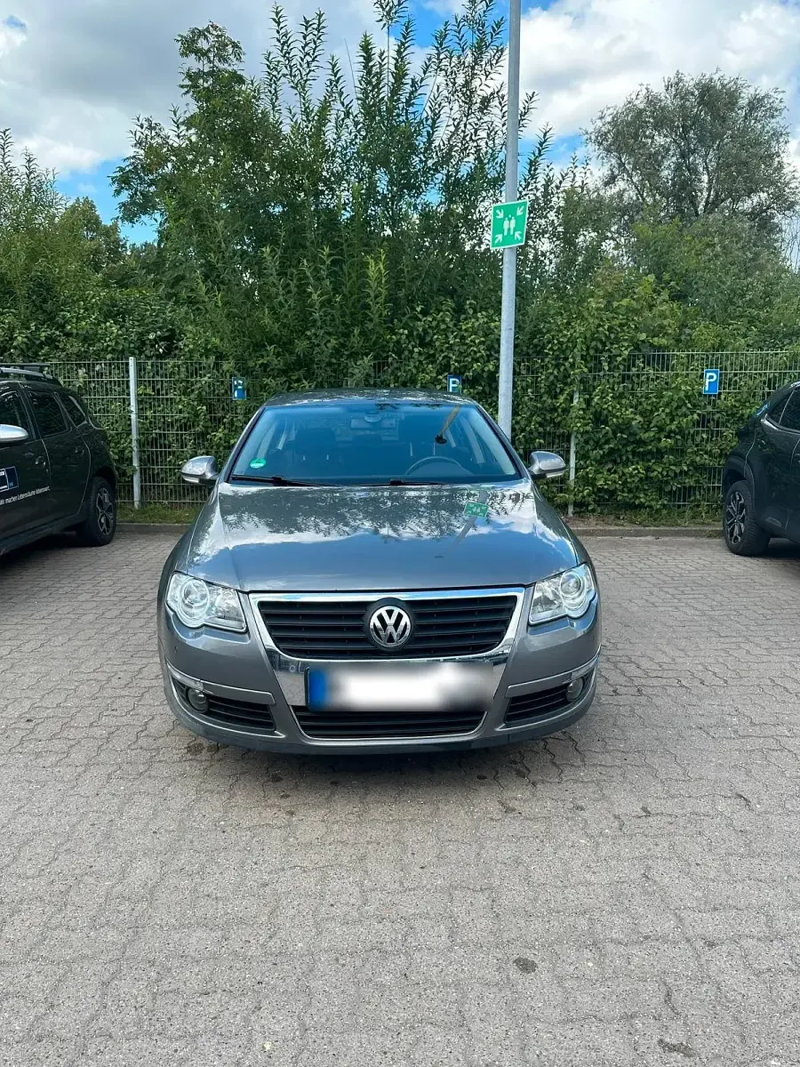 Gebraucht VW Passat 140 PS (102 kW) 2005 Grau Limousine