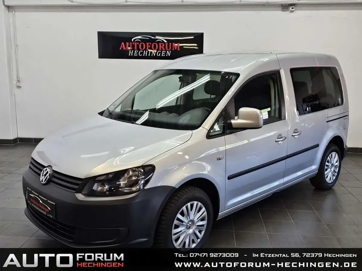 Gebraucht VW Caddy Trendline 86 PS (63 kW) 2014 Silber Van / Kleinbus