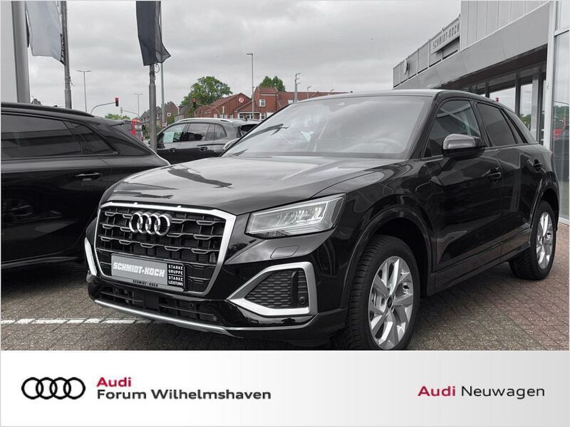 Schwarz Neu 2025 Audi Q2 Advanced Plus SUV | 42.100 € (Teuer) - Bild 1/4