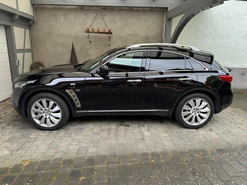 Schwarz Gebraucht 2018 Infiniti QX70 Premium SUV | 38.000 € - Bild 1/1