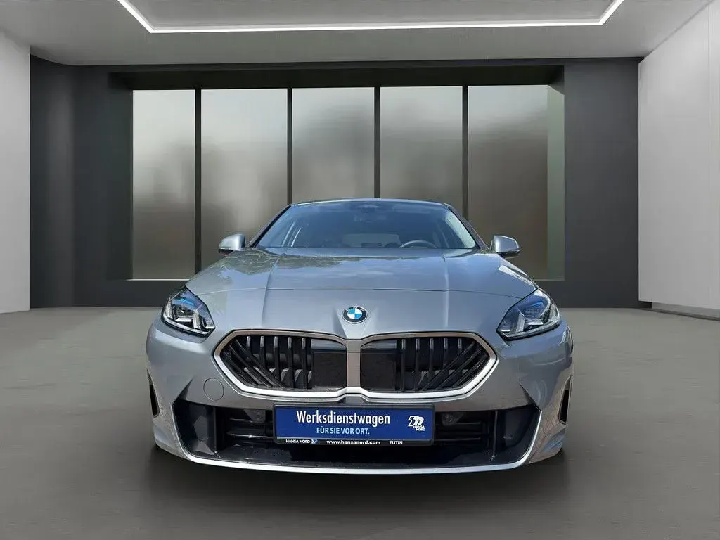 Gebraucht BMW 120 Sport Line 170 PS (125 kW) 2025 Grau Kleinwagen
