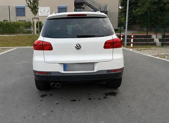 Gebraucht VW Tiguan Sportline 160 PS (117 kW) 2011 Weiß SUV