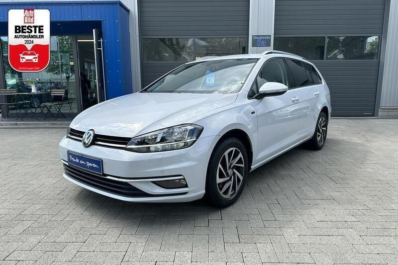 White silver metallic (white sil Gebraucht 2018 VW Golf VII Join Kombi | 15.480 € (Fairer Preis) - Bild 1/4