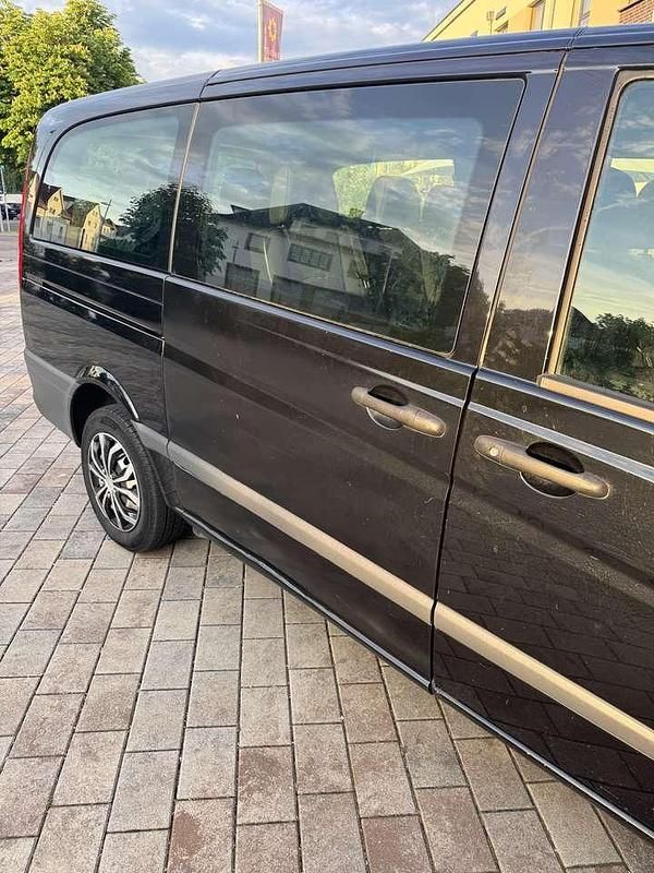 Gebraucht Mercedes Vito 136 PS (100 kW) 2013 Schwarz Van