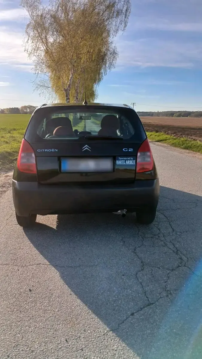 Gebraucht Citroën C2 60 PS (44 kW) 2004 Schwarz Kleinwagen