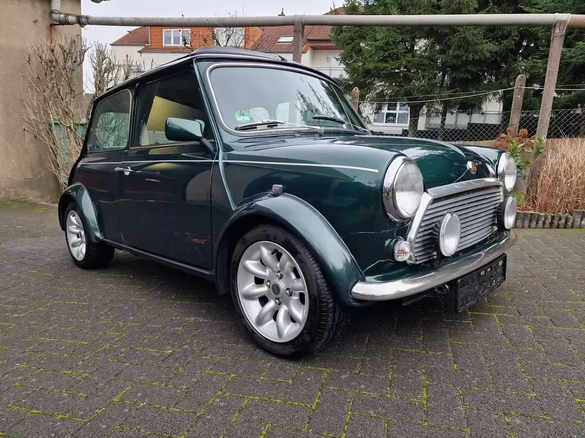 Usata Mini 1300 63 CV (46 kW) 1999 Verde Utilitaria