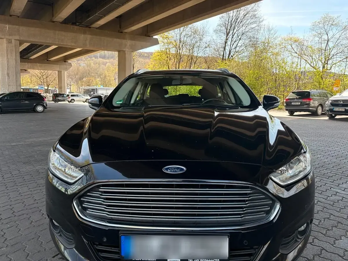 Gebraucht Ford Mondeo 150 PS (110 kW) 2017 Schwarz Kombi
