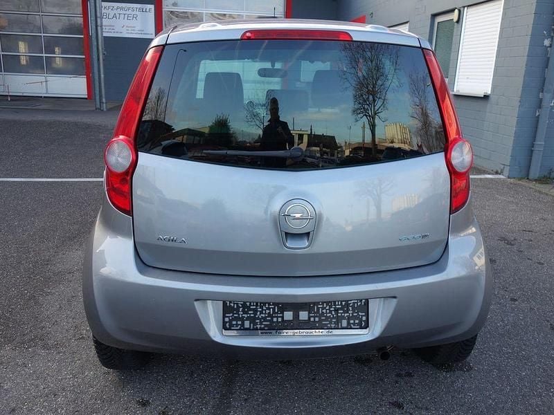 Gebraucht Opel Agila Edition 94 PS (69 kW) 2011 Grau Van / Kleinbus