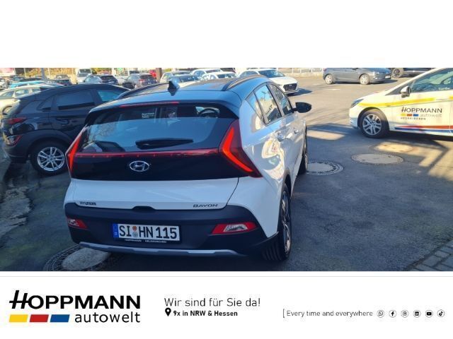 Gebraucht Hyundai Bayon Intro Edition 101 PS (74 kW) 2022 Weiss SUV