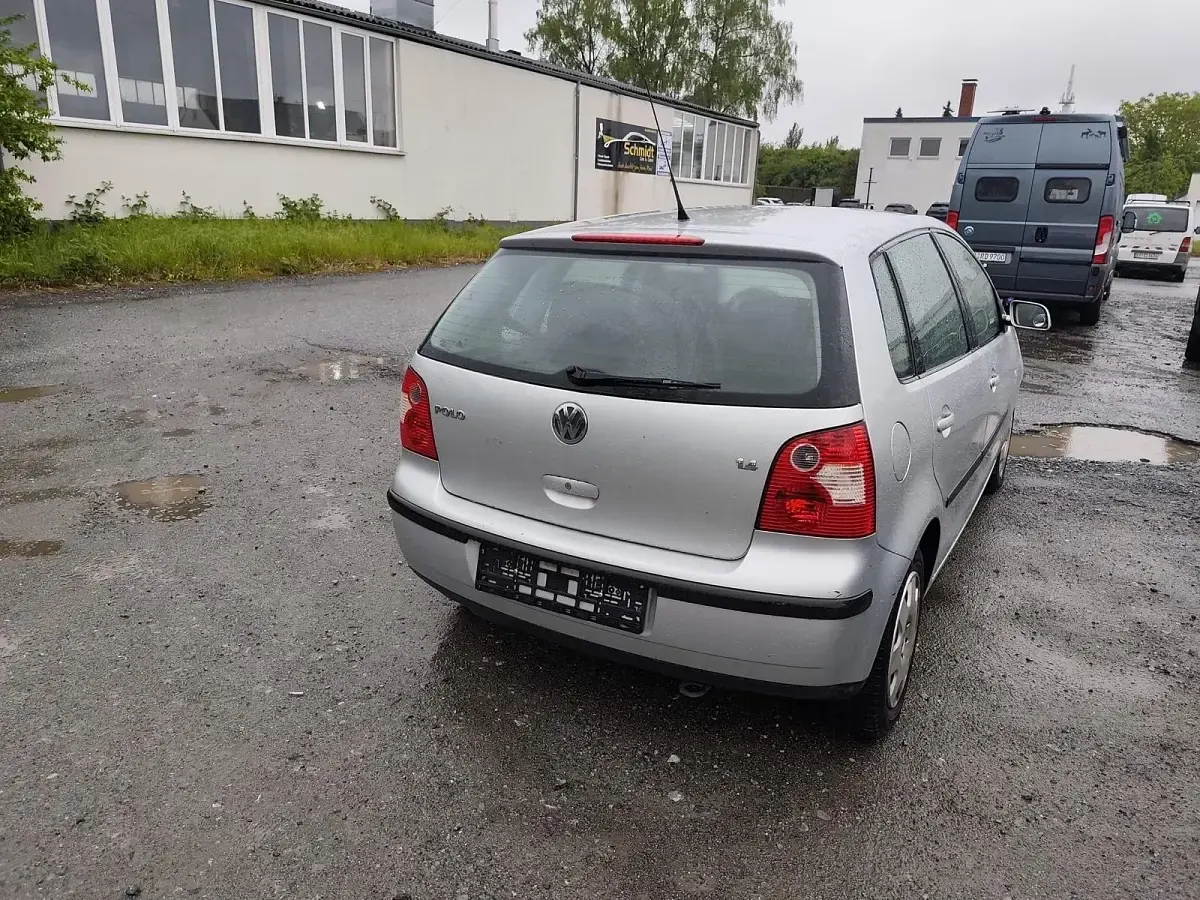 Gebraucht VW Polo 86 PS (63 kW) 2002 Silber Kleinwagen