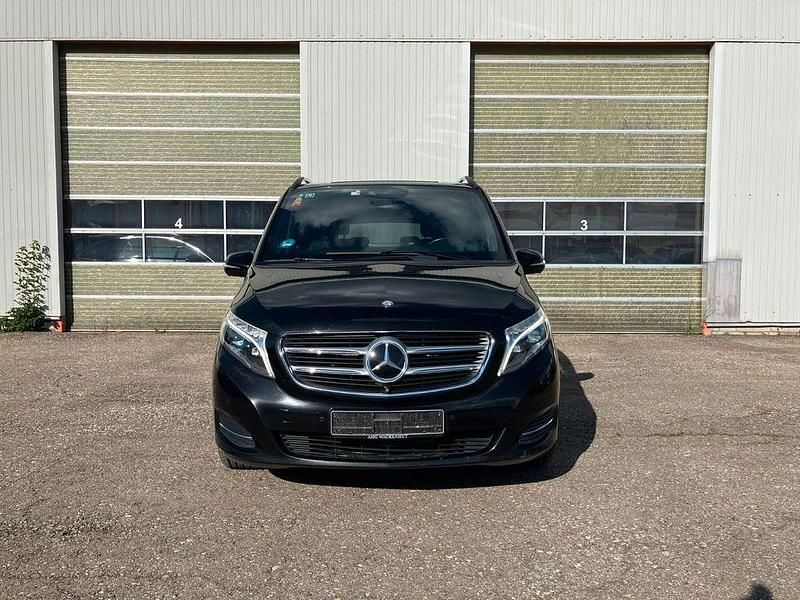 Gebraucht Mercedes V250 190 PS (139 kW) 2015 Schwarz Van / Kleinbus