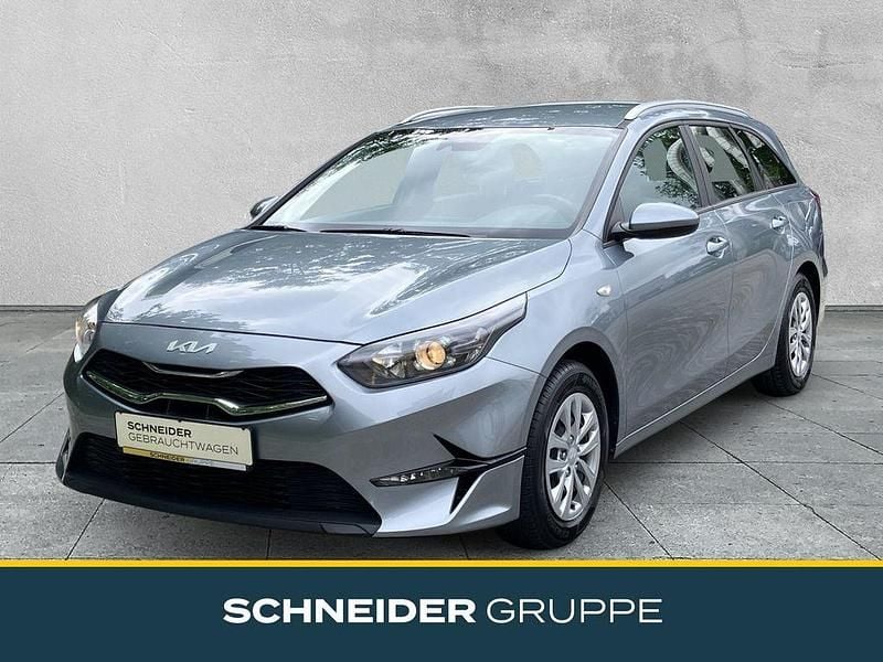 Grau Gebraucht 2022 Kia Ceed Vision Kombi | 15.790 € (Guter Preis) - Bild 1/4