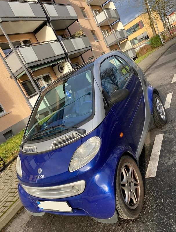 Blau Gebraucht 2000 Smart ForTwo Coupé Kleinwagen | 1.900 € (Fairer Preis) - Bild 1/4