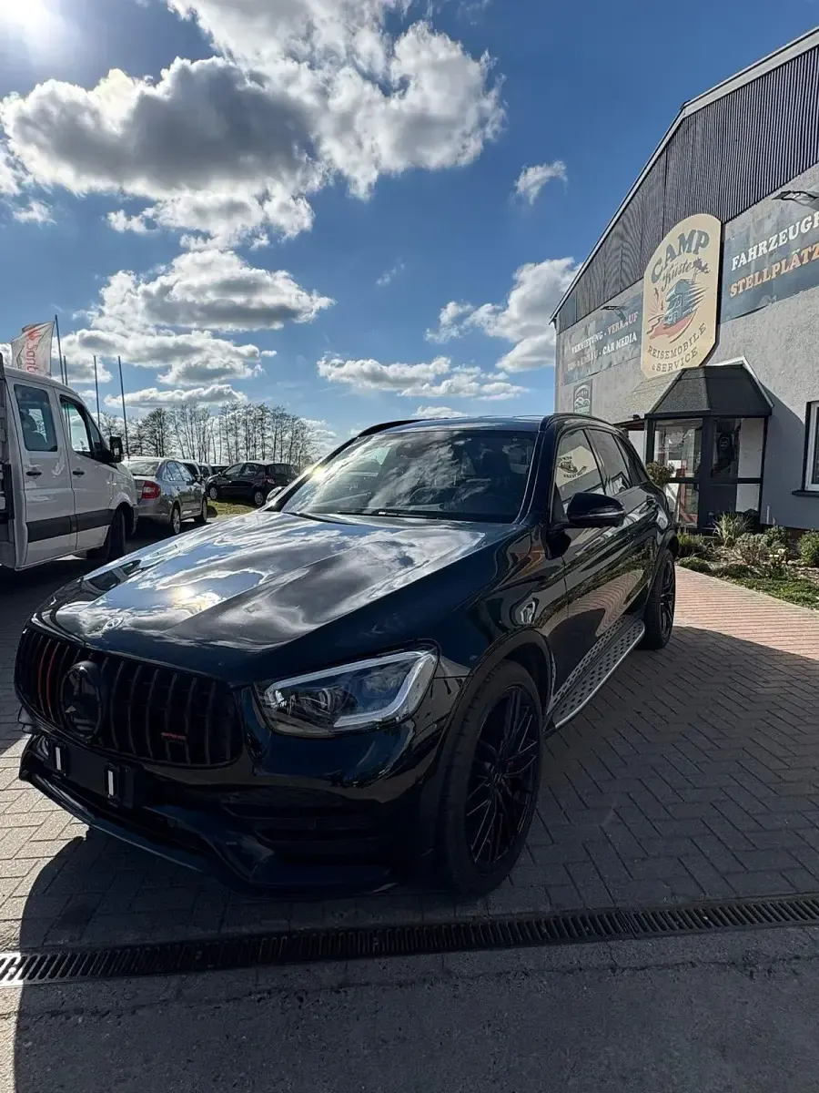 Gebraucht Mercedes GLC43 AMG AMG 390 PS (286 kW) 2019 Schwarz SUV