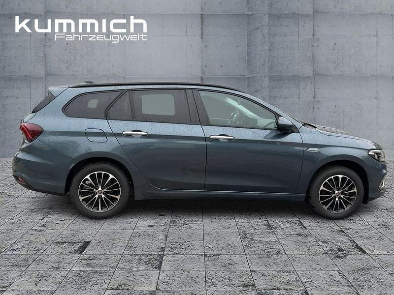 Gebraucht Fiat Tipo Wagon 131 PS (96 kW) 2024 Blau Kombi
