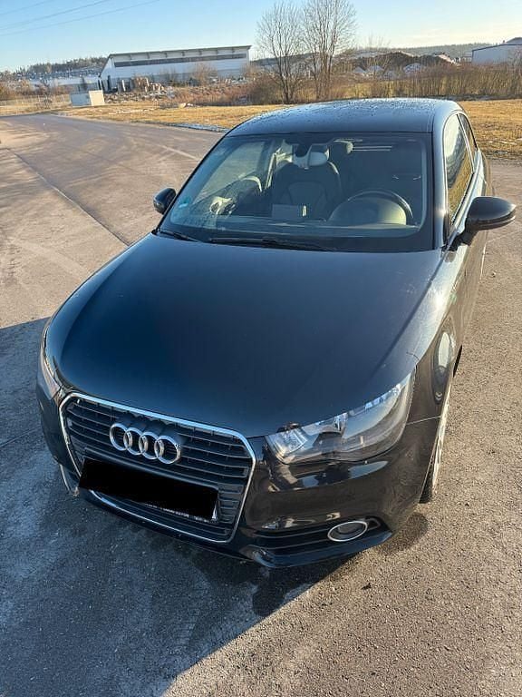 Gebraucht Audi A1 Ambition 86 PS (63 kW) 2012 Schwarz Kleinwagen