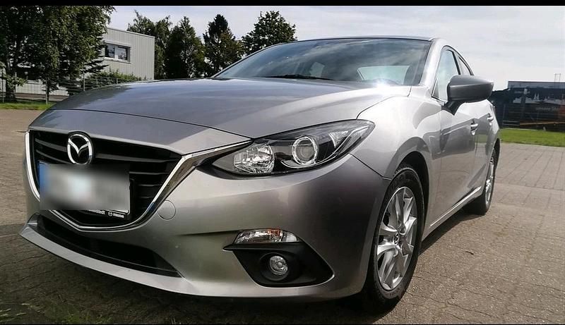 Silber Gebraucht 2015 Mazda 3 Touring Limousine | 10.400 € (Fairer Preis) - Bild 1/4