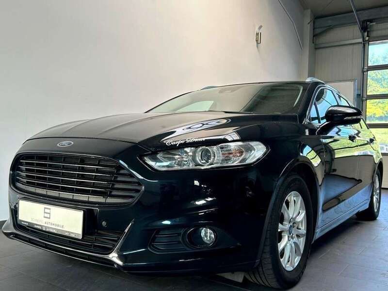 Schwarz Gebraucht 2015 Ford Mondeo Business Edition Kombi | 8.879 € (Teuer) - Bild 1/4