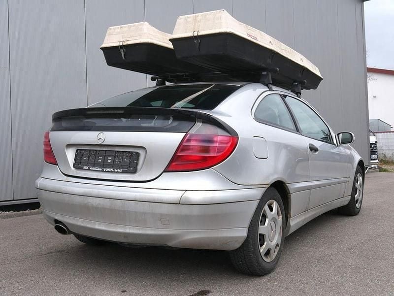 Gebraucht Mercedes C200 163 PS (119 kW) 2002 Silber Coupé
