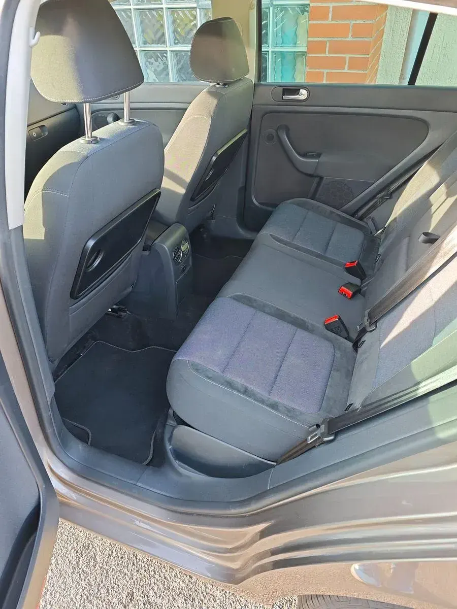 Gebraucht VW Golf Plus Cross 140 PS (102 kW) 2011 Grau Van / Kleinbus