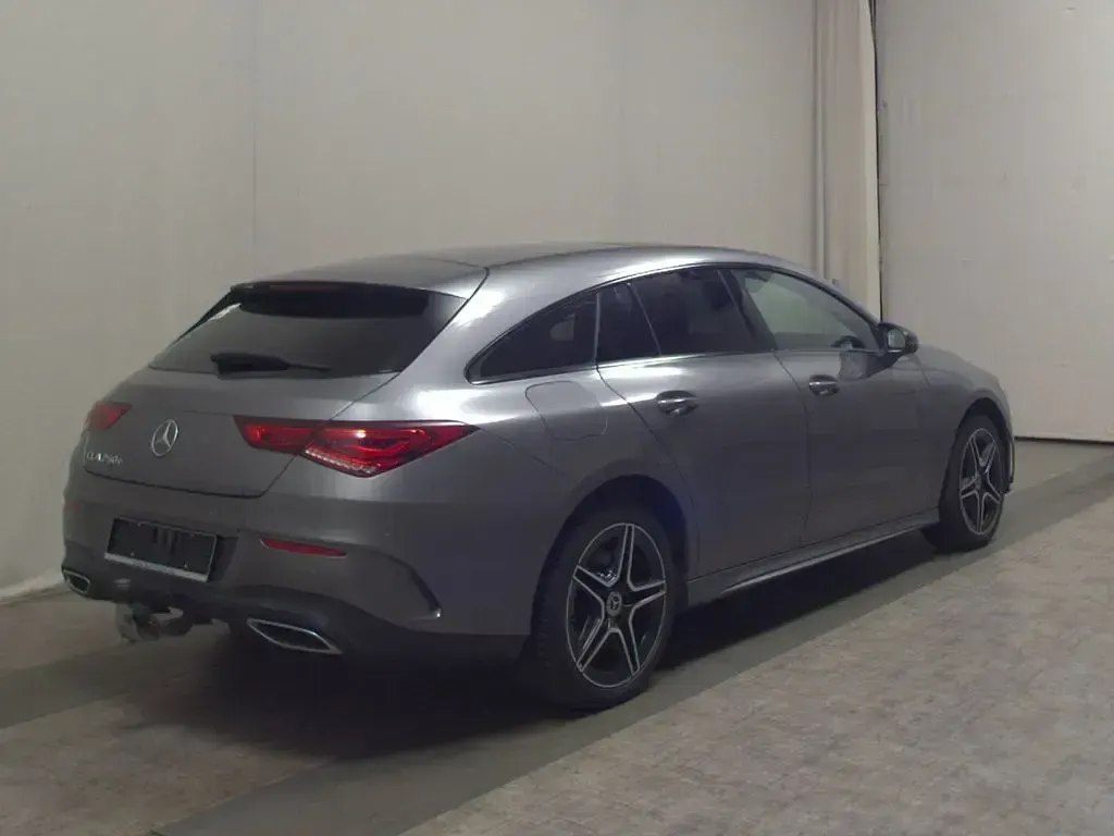 Gebraucht Mercedes CLA250e AMG line 218 PS (160 kW) 2022 Grau Coupé