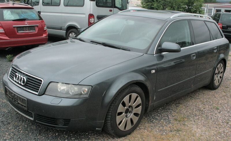 Gebraucht Audi A4 Ambition 131 PS (96 kW) 2004 Grau Kombi