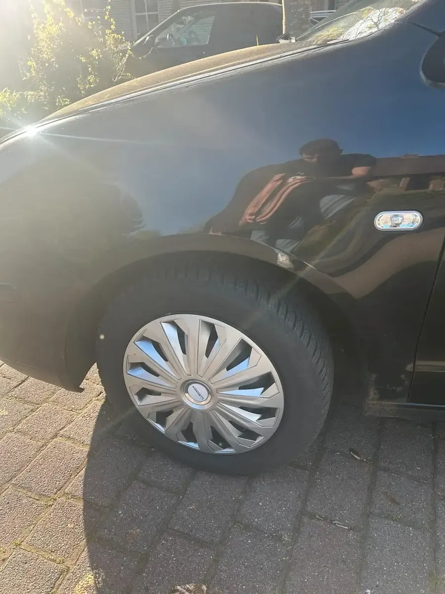 Gebraucht VW Polo 75 PS (55 kW) 2004 Schwarz Kleinwagen
