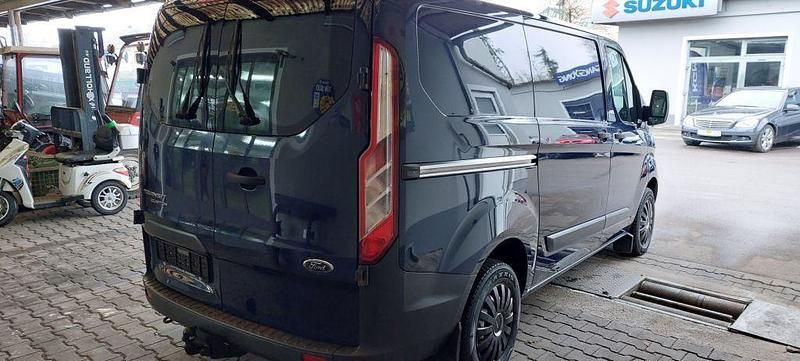 Second-hand Ford Transit Custom 101 CP (74 kW) 2015 Albastru Pickup